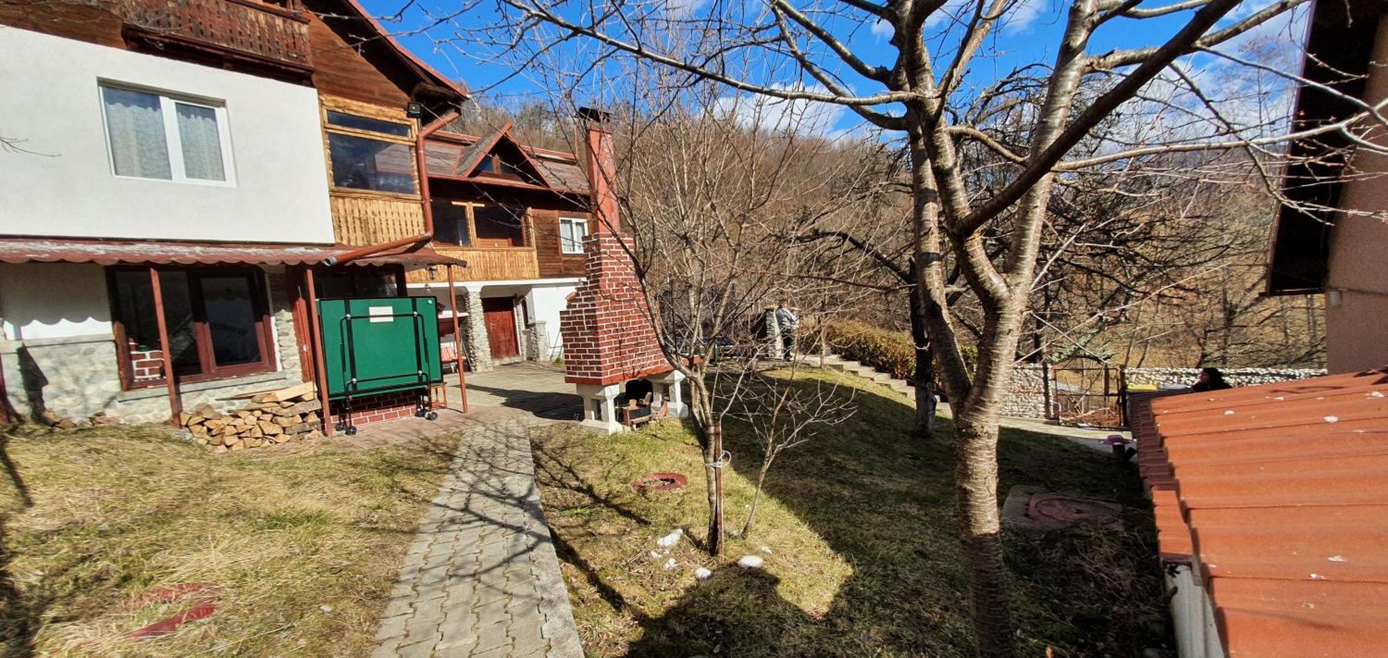 Casa Colt De Rai Villa Brezoi Luaran gambar