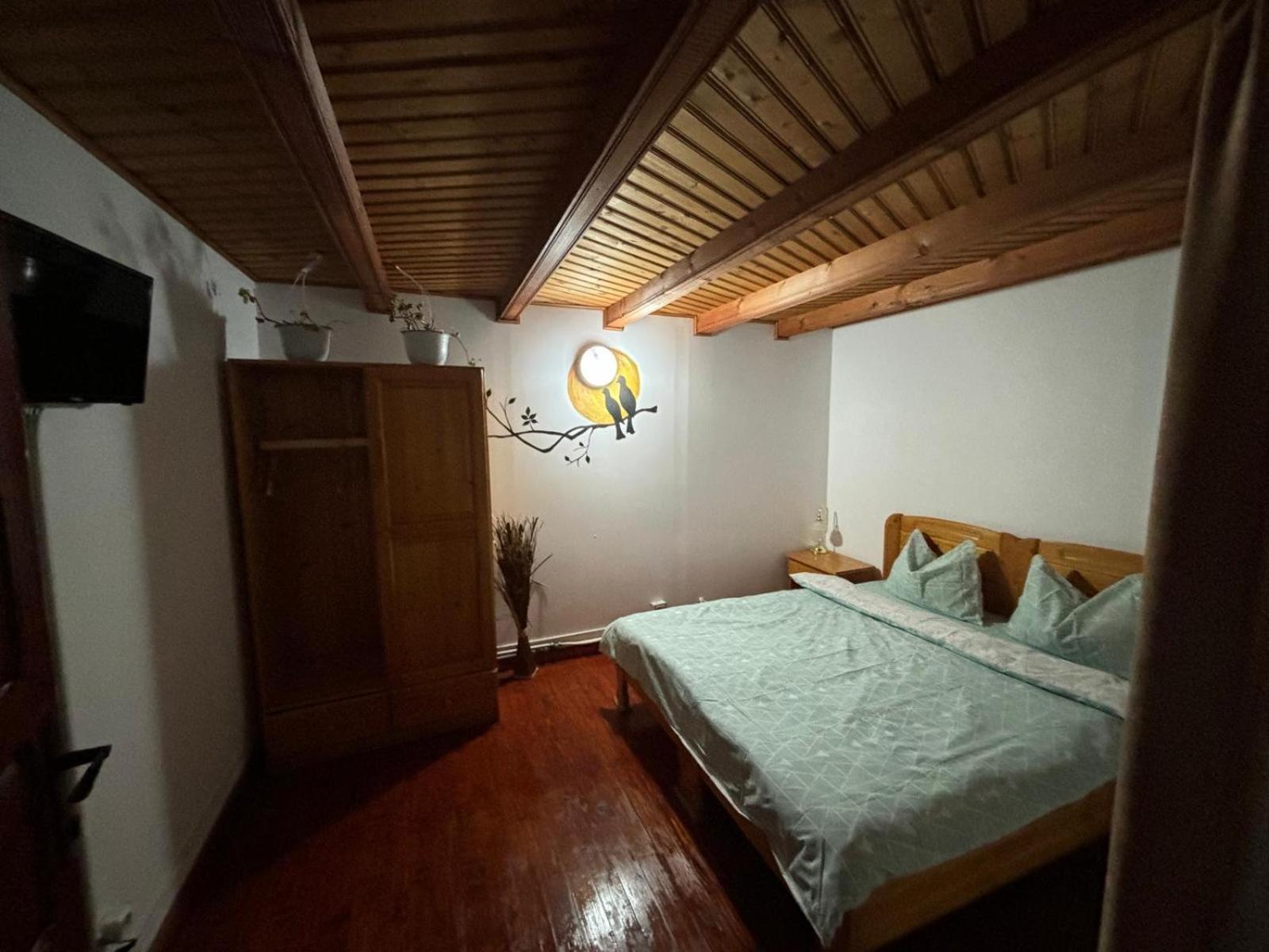 Casa Colt De Rai Villa Brezoi Luaran gambar